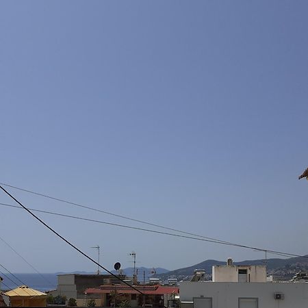 Light And Sea 2 Apartment Kavala Bagian luar foto